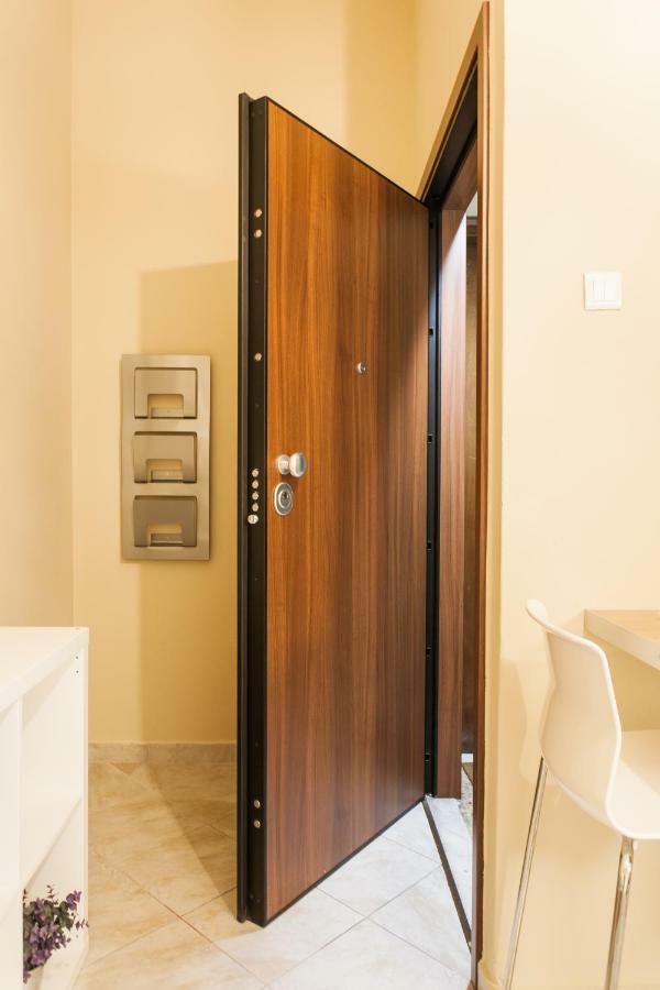 Safe Quiet Rooms In Apartment Close To Metro Station And Walk Acropolis Atene Esterno foto